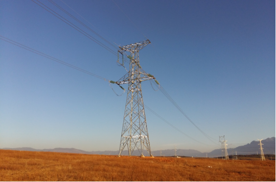 塘泥灣光伏電站220千伏送出工程投入運行
