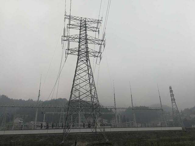 云南220千伏徐家壩輸電線路工程