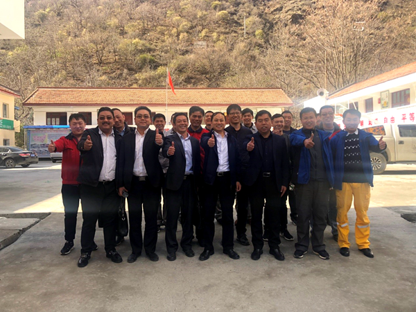 華潤電力黑水縣扎窩30MW集中式光伏扶貧項目送出線路及對側(cè)站擴(kuò)建EPC工程舉行開工儀式