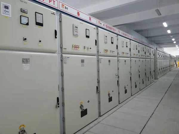 華潤(rùn)新能源河南安陽(yáng)永和250MW風(fēng)電項(xiàng)目220kV升壓站建安工程順利受電、并網(wǎng)成功
