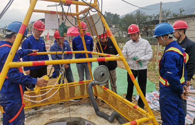 蓼坪-甘洛南牽引站220kV線路工程迎來開工建設(shè)初次檢查