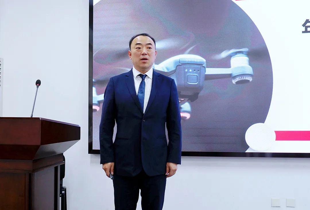 成蜀電力集團(tuán)2021年度年終述職大會(huì)圓滿(mǎn)召開(kāi)