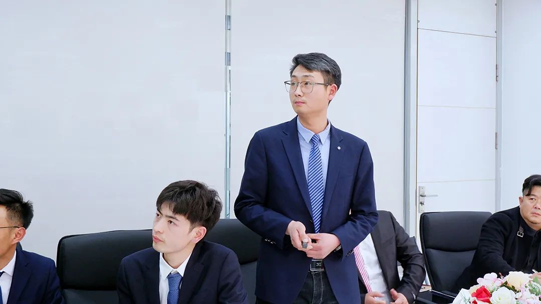 成蜀電力集團(tuán)2021年度年終述職大會(huì)圓滿(mǎn)召開(kāi)