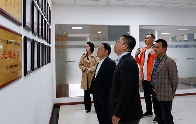 湖南建工集團(tuán)有限公司中山分公司領(lǐng)導(dǎo)蒞臨我司進(jìn)行合作考察
