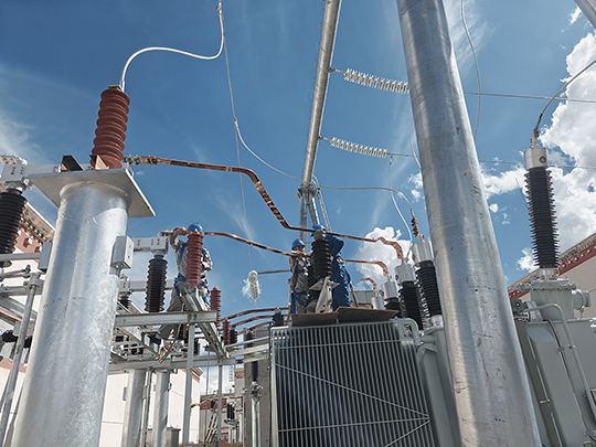 甘孜色達(dá)110kV變電站擴(kuò)建工程投運(yùn)