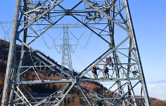 ±800kV建蘇線地線融冰改造，筑牢冬季電網安全防線