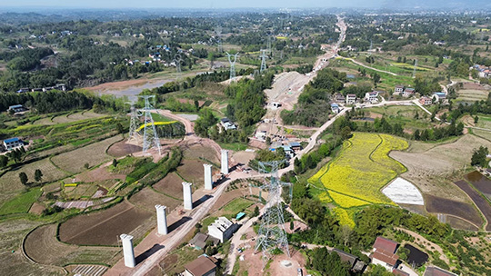西渝高鐵（廣安段）超高壓線路遷改攻堅戰(zhàn)圓滿收官